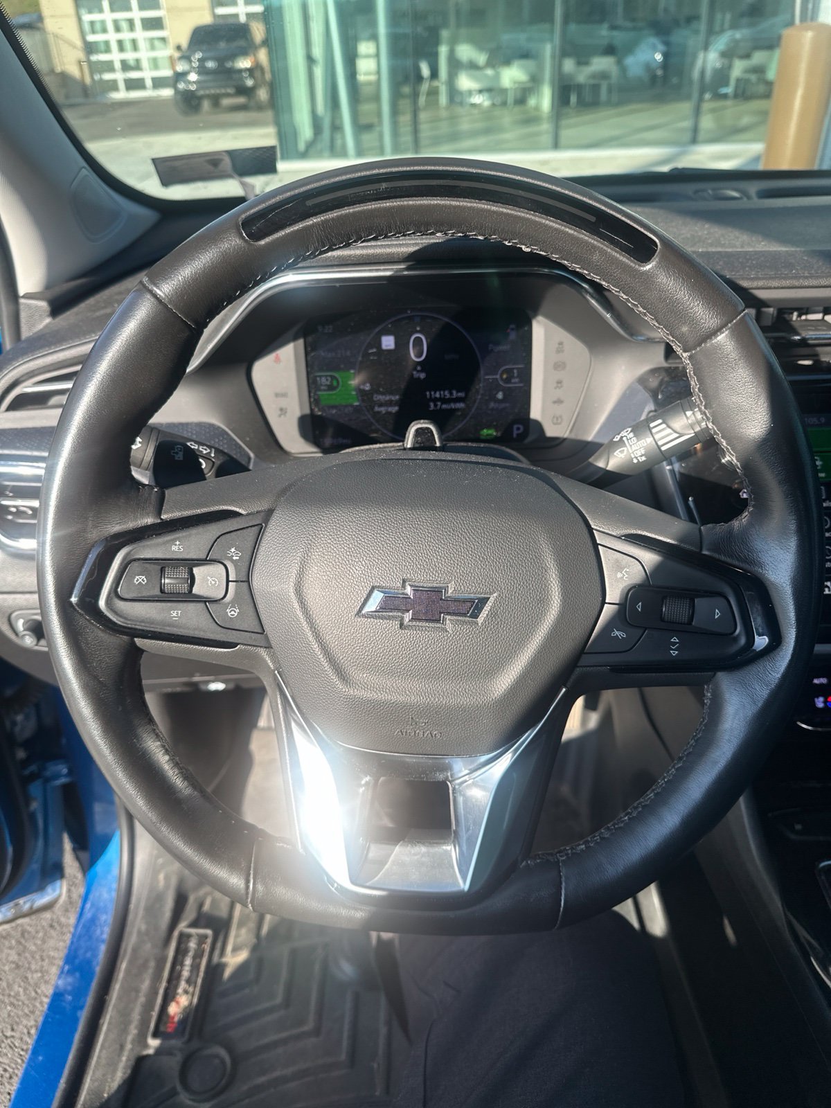 Used 2022 Blue Chevrolet Premier image 2