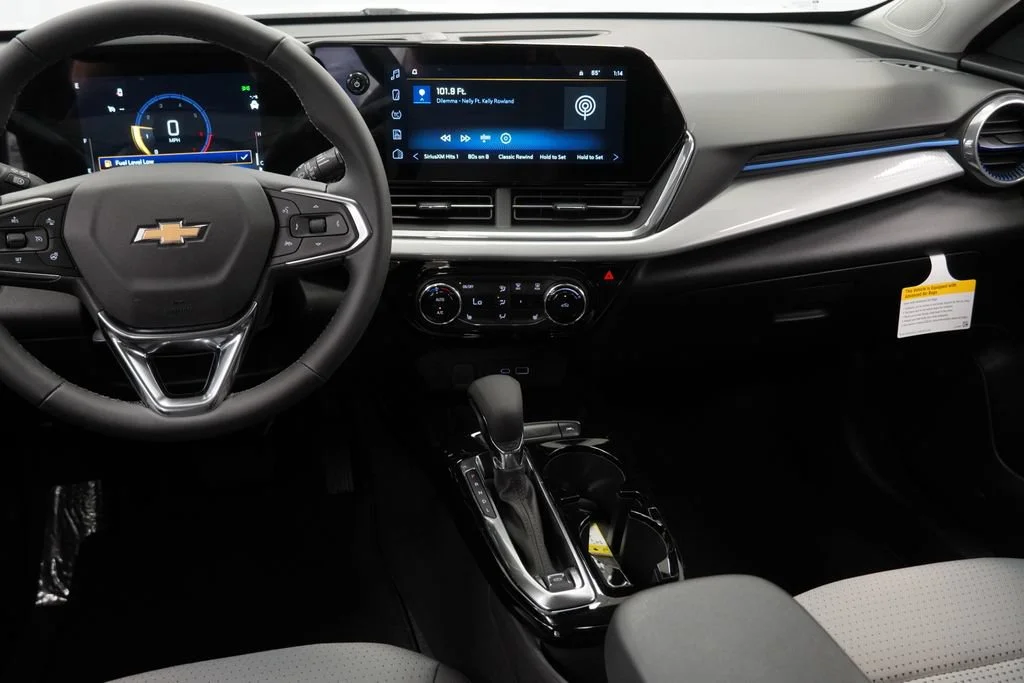 New 2026 Summit White Chevrolet LT image 13