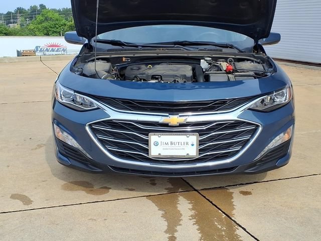 Used 2024 Lakeshore Blue Metallic Chevrolet 2LT image 24
