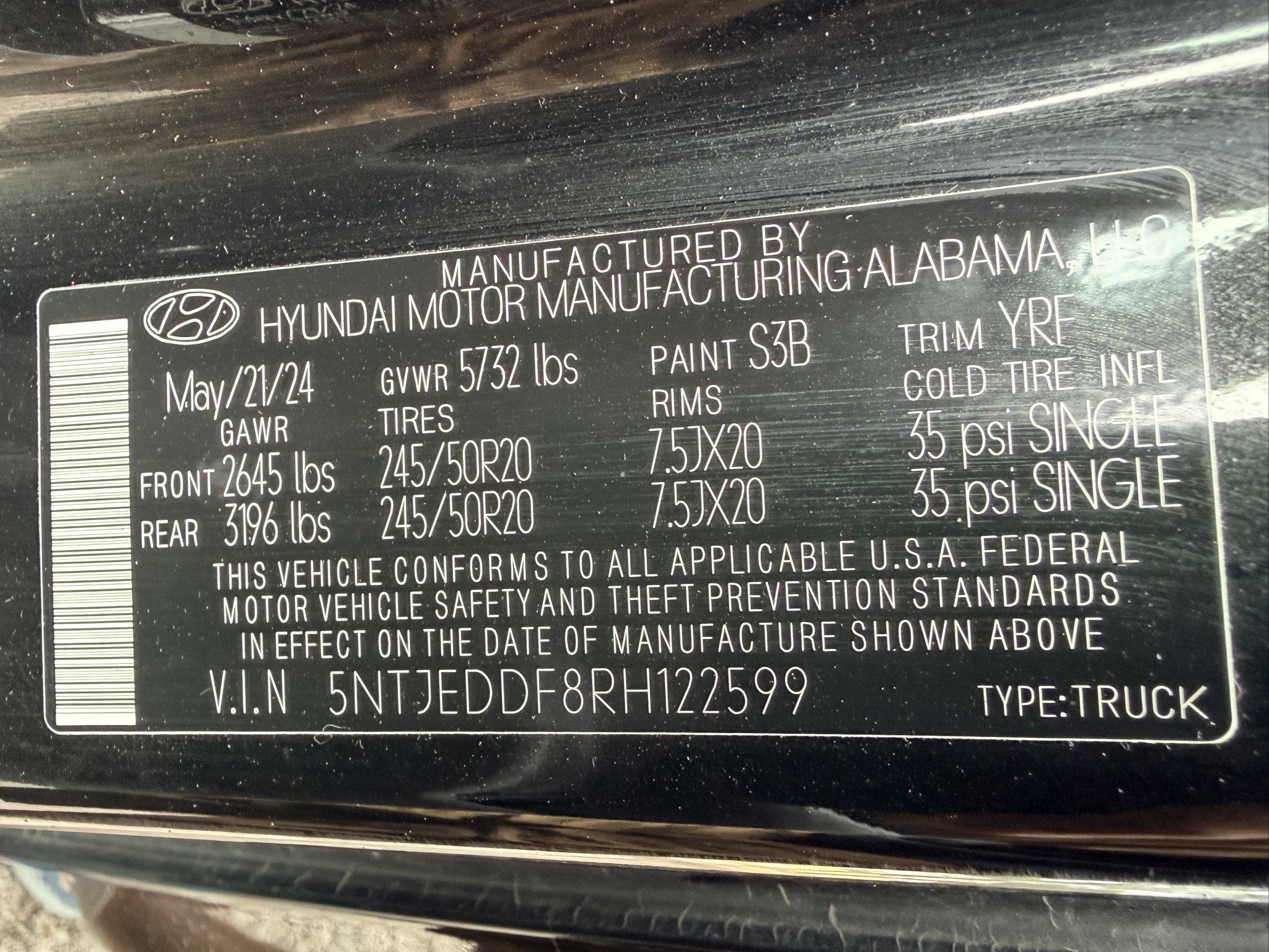 Used 2024 Phantom Black Hyundai Limited image 23