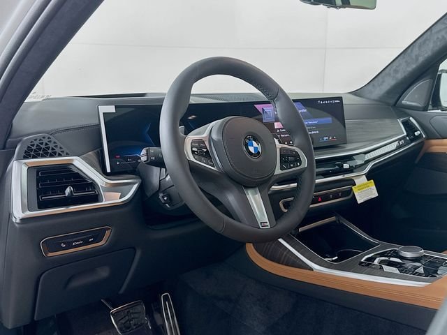 New 2026 Alpine White BMW xDrive40i image 9