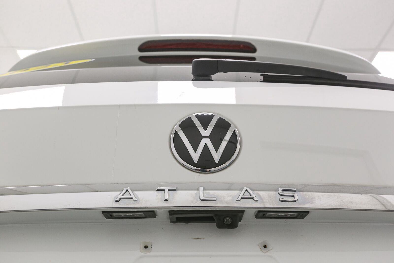 Certified Used 2023 Pure White Volkswagen 2.0T SE w/Technology image 14