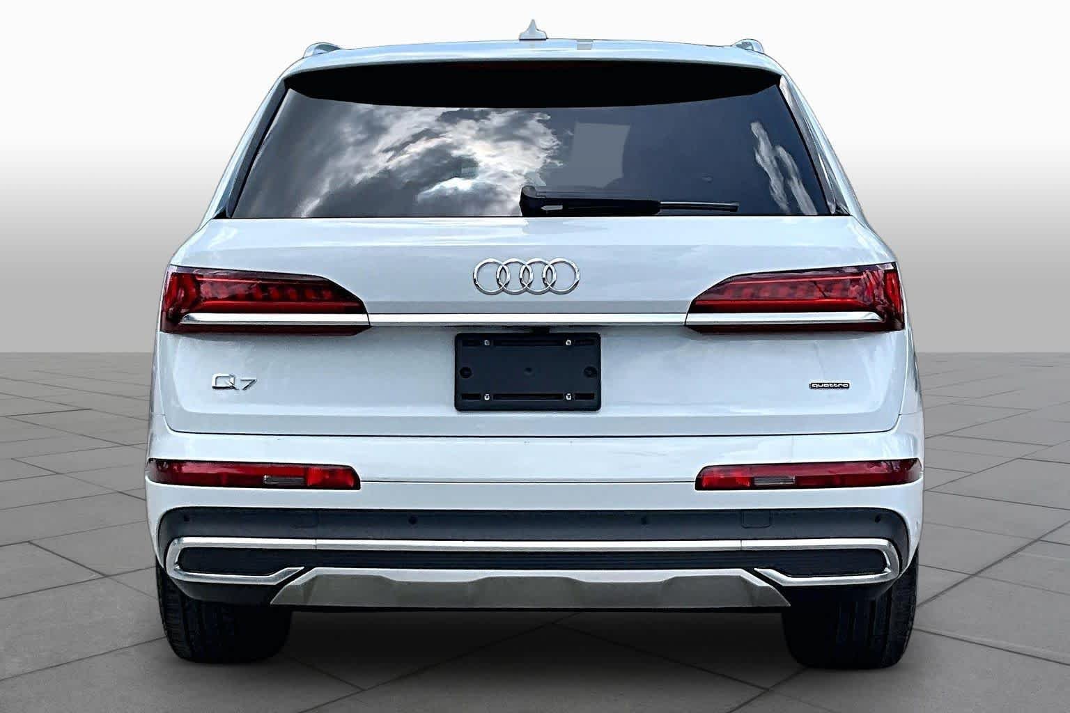 Used 2022 Carrara White Audi Premium Plus image 5
