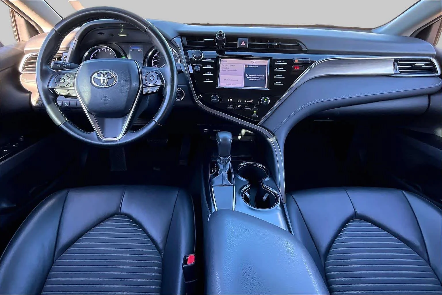 Used 2019 Galactic Aqua Mica Toyota SE image 12