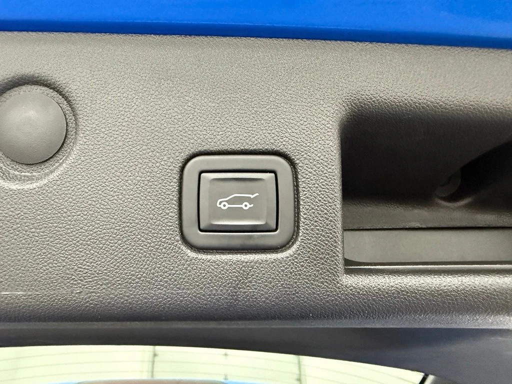 Used 2024 Blue Chevrolet RS image 12