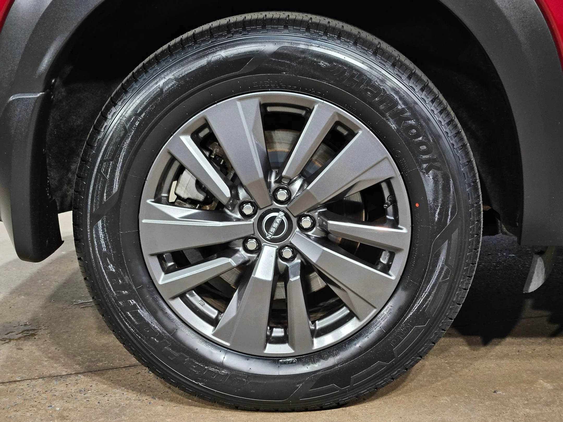 Used 2023 Scarlet Ember Tintcoat Nissan SV image 17