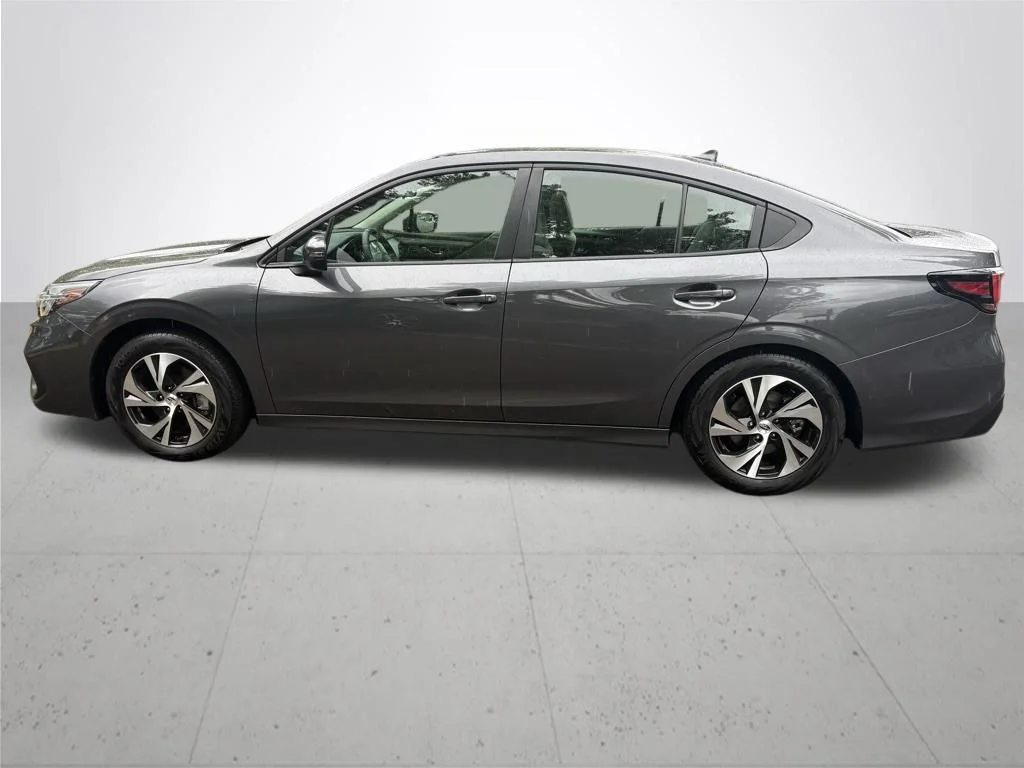 Used 2025 Gray Subaru Premium image 9