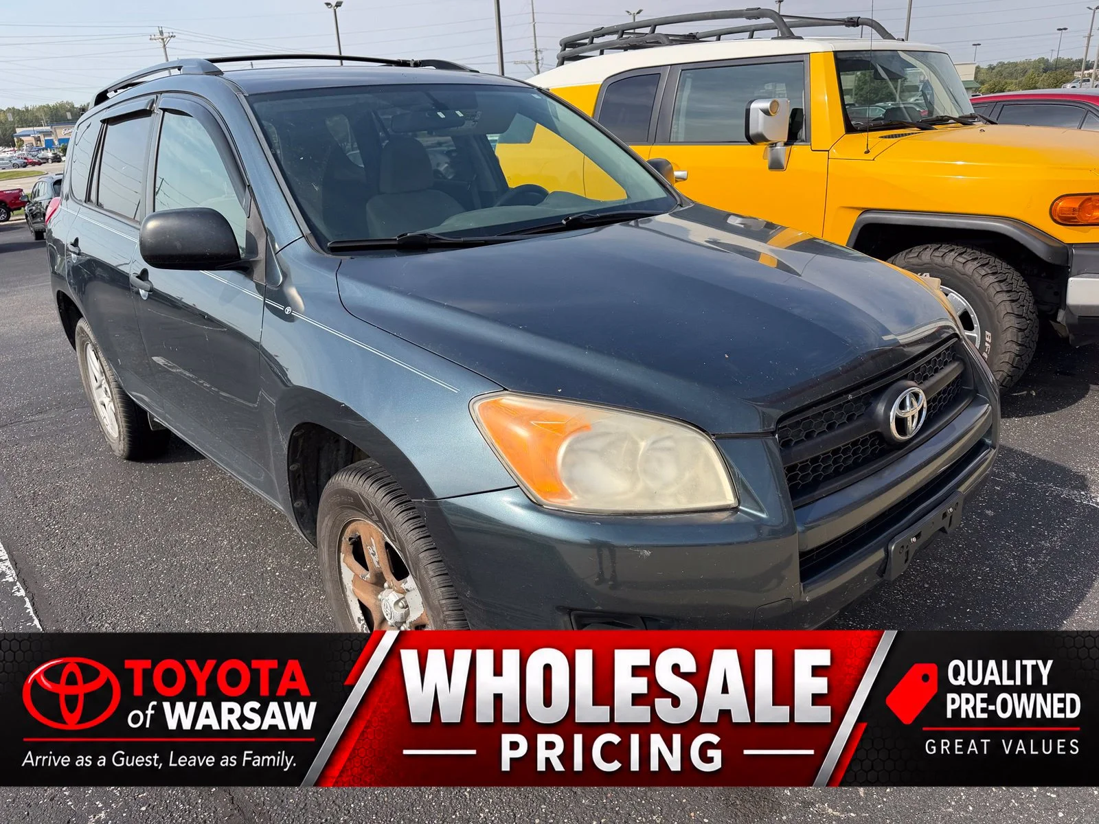 Used 2011 Green Toyota Base image 1