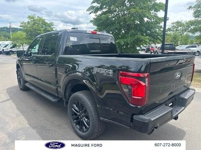 New 2026 Agate Black Metallic Ford XLT image 23