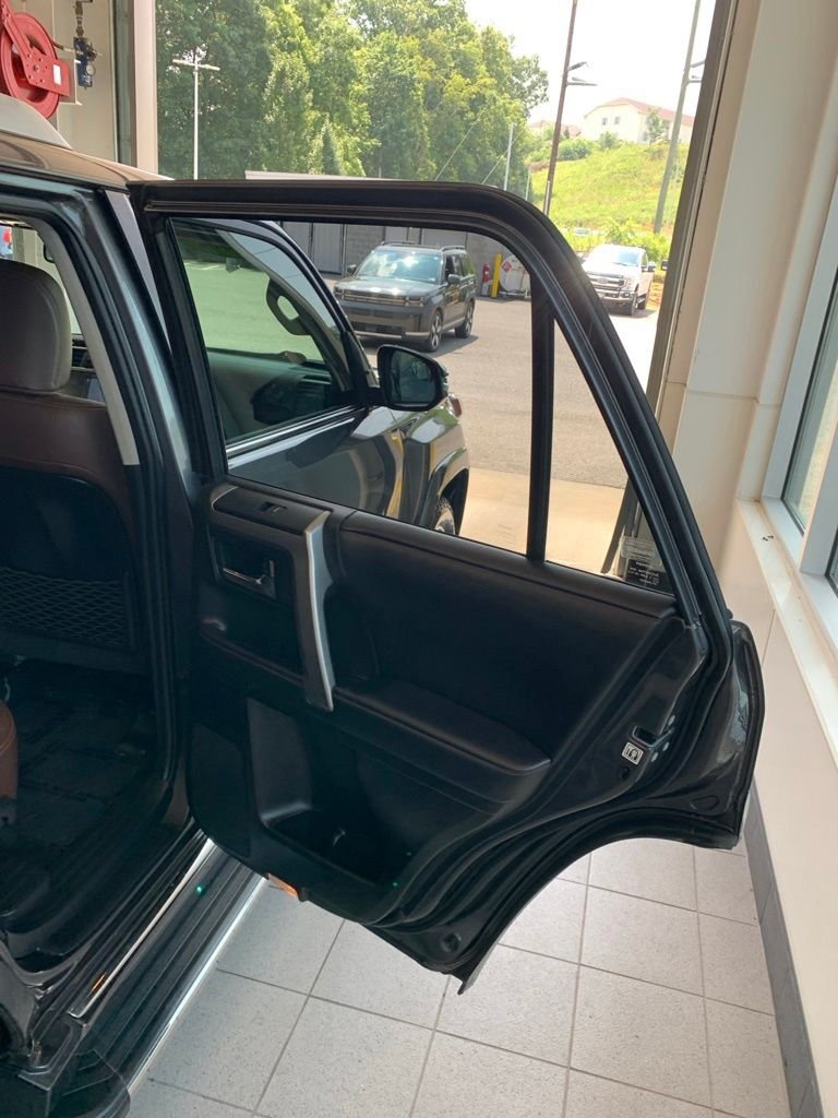 2021 Toyota 4Runner Limited - Photo 13