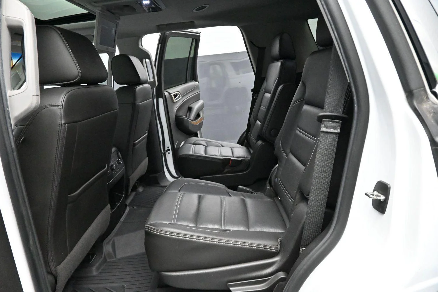 Used 2020 Summit White GMC Denali image 35