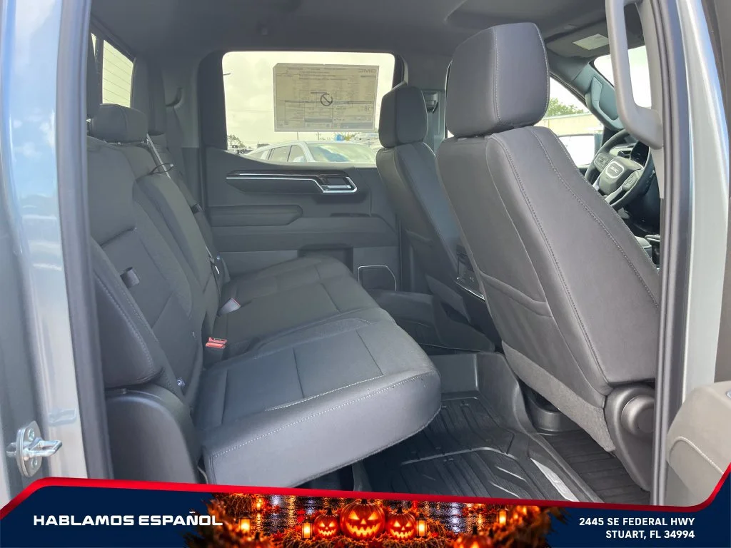 New 2026 Sterling Metallic GMC Elevation image 17