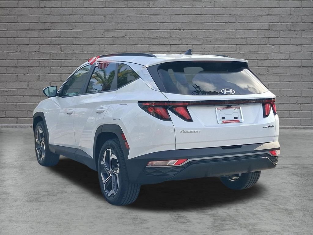 Used 2024 White Hyundai SEL image 4
