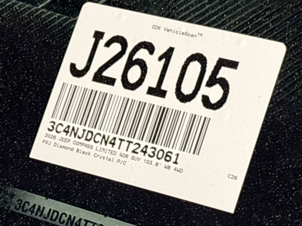 New 2026 Diamond Black Crystal Pearl-Coat Exterior Paint Jeep Limited image 26