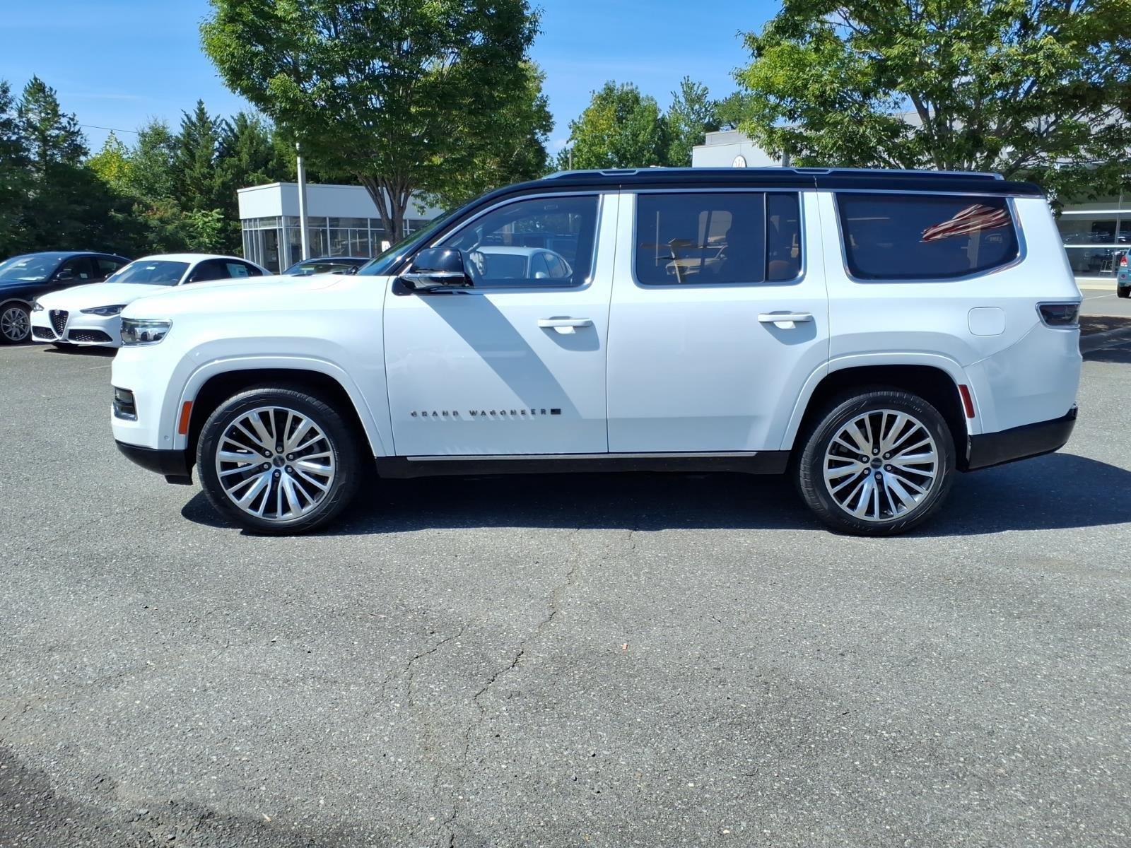 Used 2023 Bright White Clearcoat Jeep Series III image 3