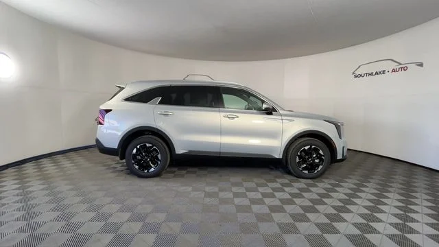 2026 Kia Sorento S - Photo 9
