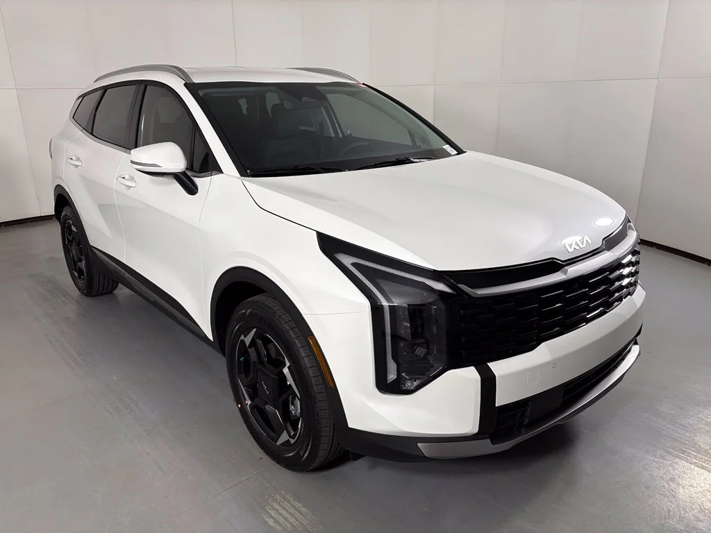 New 2027 Snow White Pearl Kia EX image 2