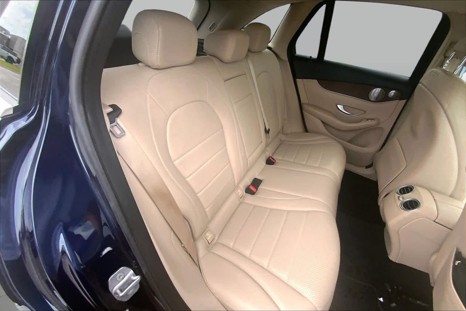 Used 2019 Lunar Blue Metallic Mercedes-Benz GLC 300 image 19