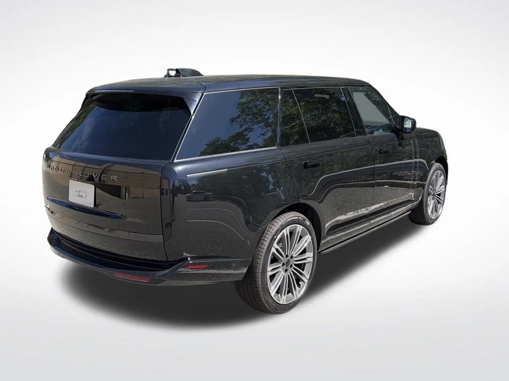 New 2026 Black Land Rover SE image 8
