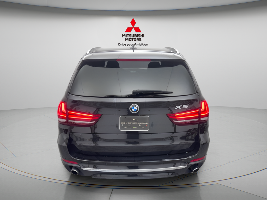 Used 2015 Black Sapphire Metallic BMW xDrive35i image 5