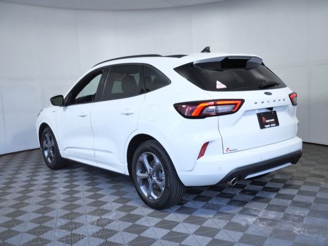 Certified Used 2023 White Ford ST-Line image 4