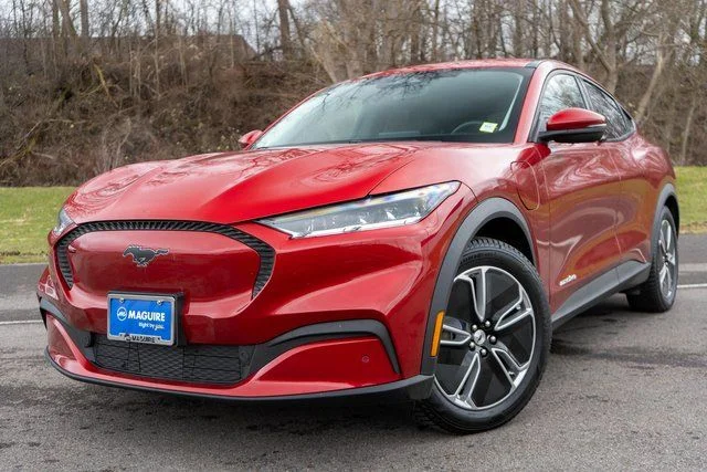 2022 Ford Mustang Mach-E