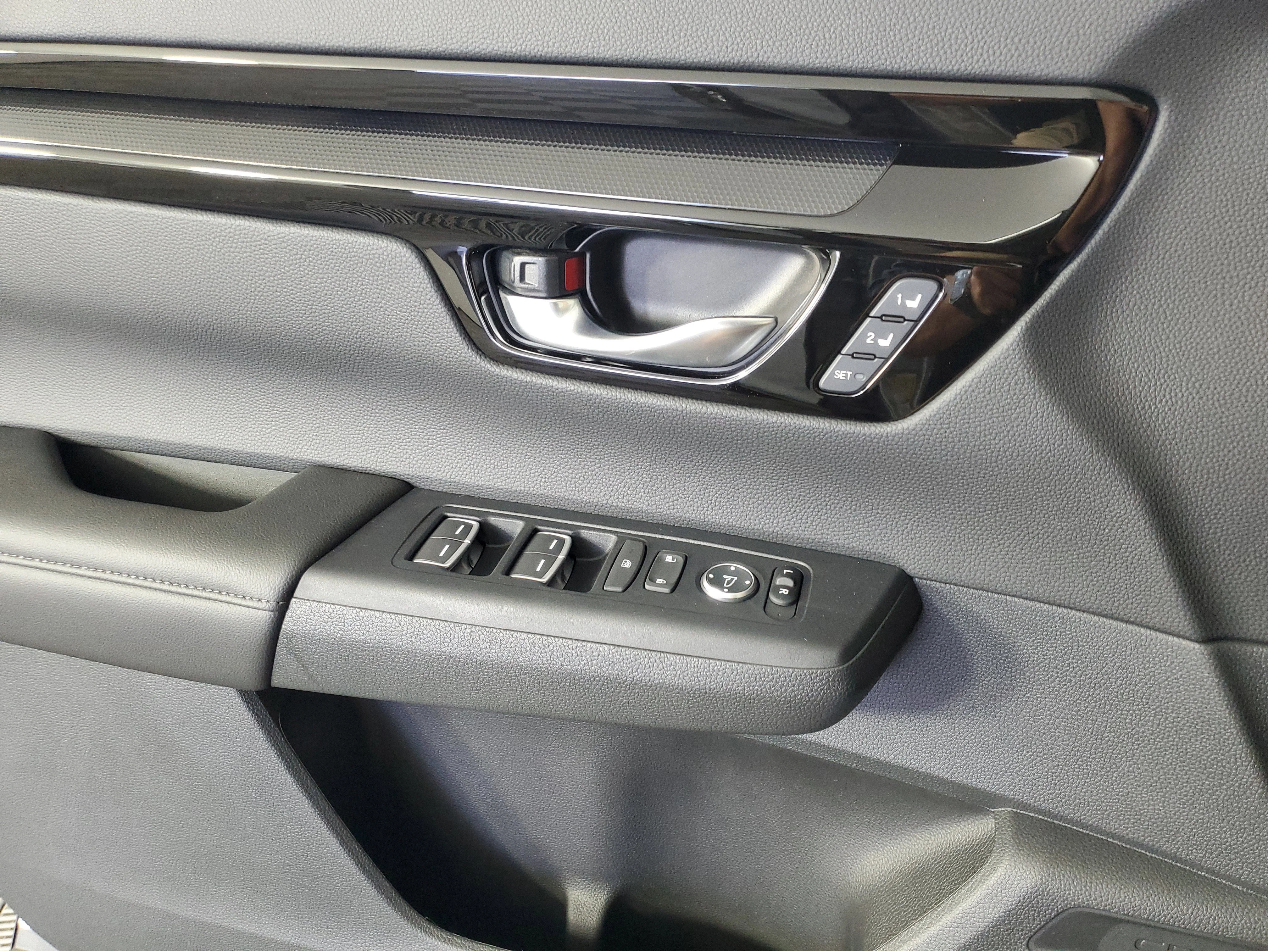 New 2026 Solar Silver Metallic Honda EX-L image 29