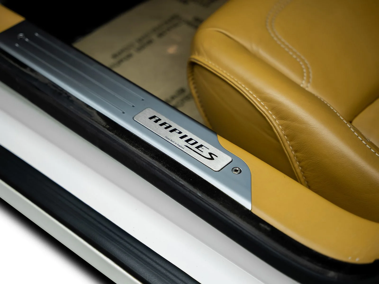 Used 2015 White Aston Martin Base image 63
