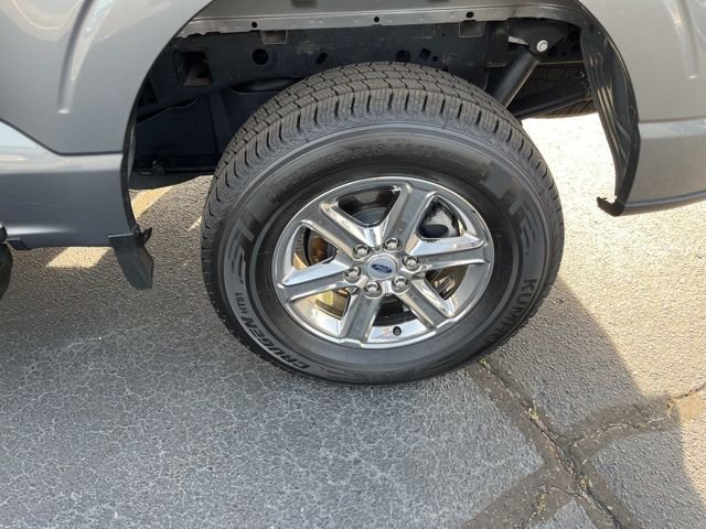 Used 2024 Gray Ford XLT image 31