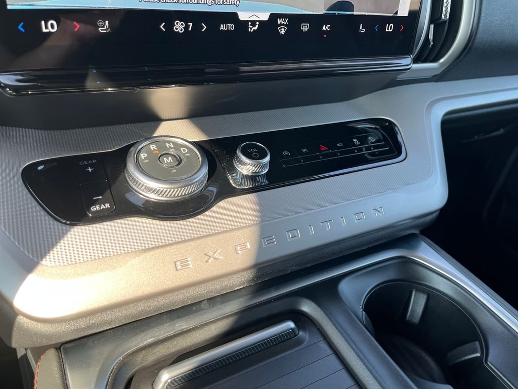 Used 2025 Gray Ford Active image 20