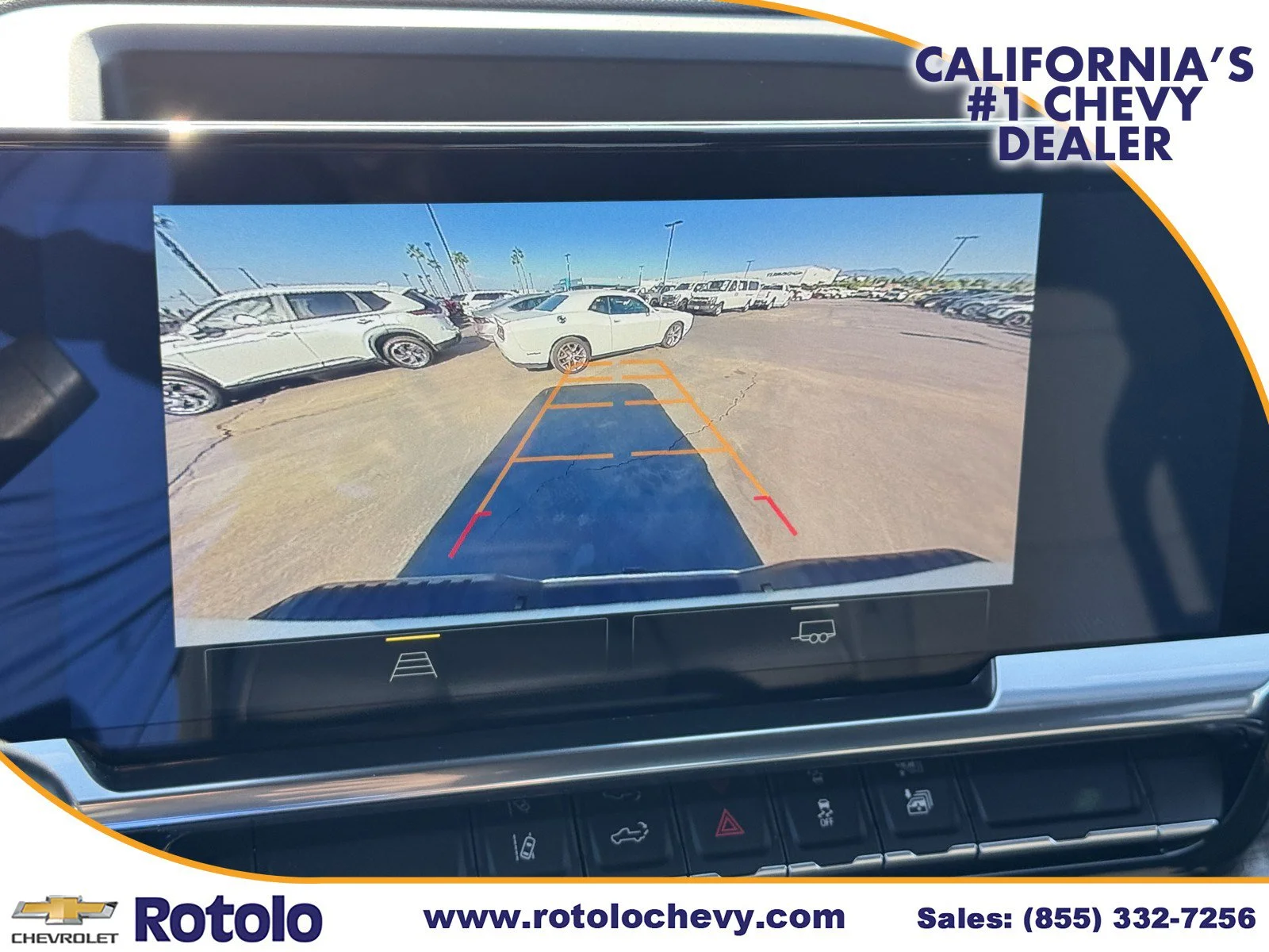 Used 2025 Summit White Chevrolet LT image 21