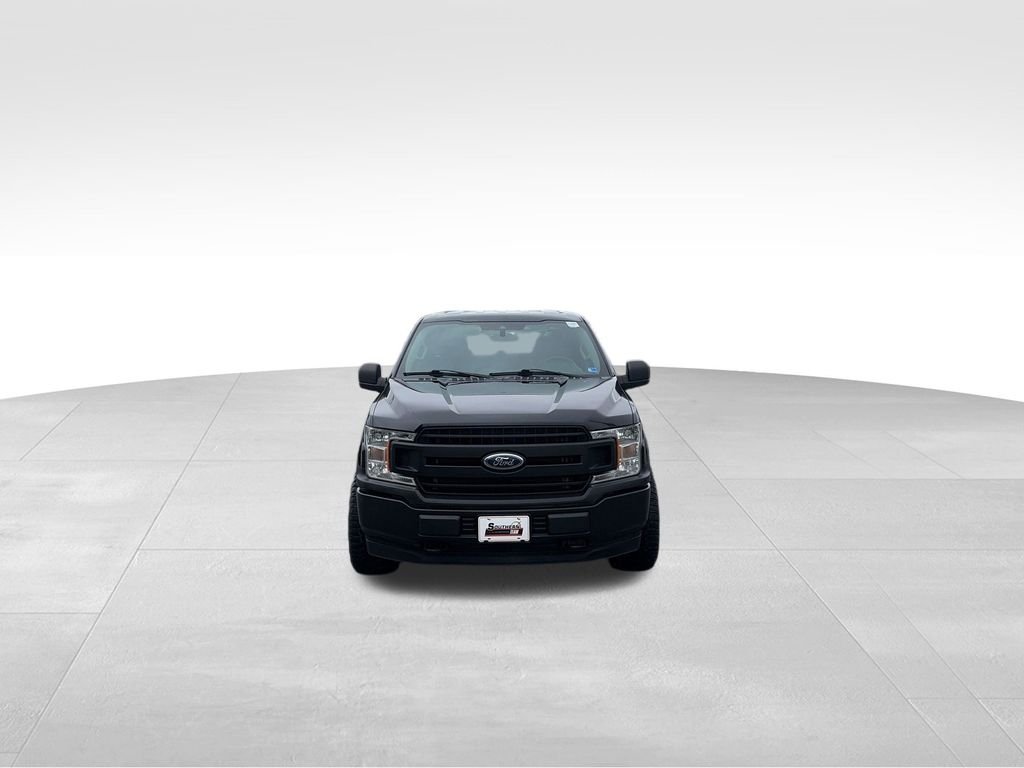 Used 2020 Black Metallic Ford XL image 9