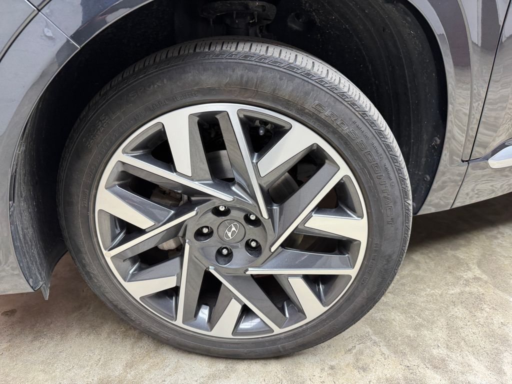 Used 2023 Gray Hyundai Calligraphy image 28