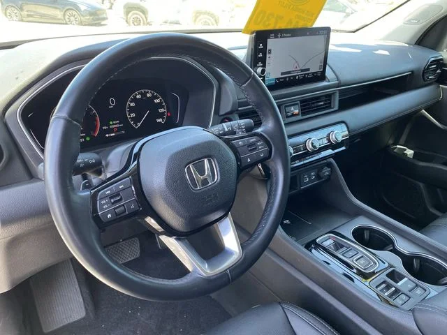 2025 Honda Pilot Touring - Photo 18