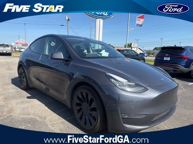 Used 2021 SELECT Tesla Performance image 1