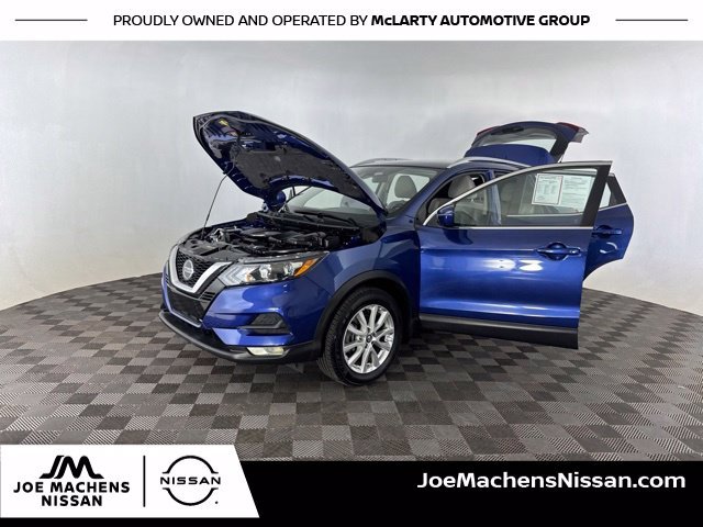 Used 2022 Blue Nissan SV image 14