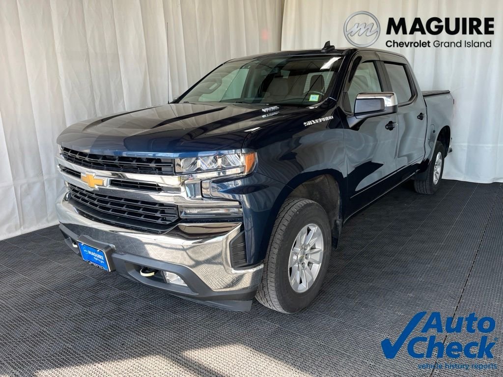 Used 2020 Blue Chevrolet LT image 1