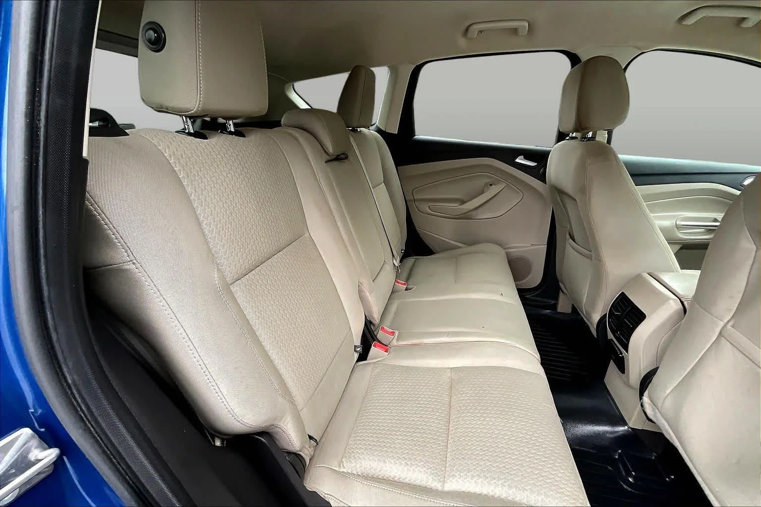Used 2017 Lightning Blue Metallic Ford SE image 20