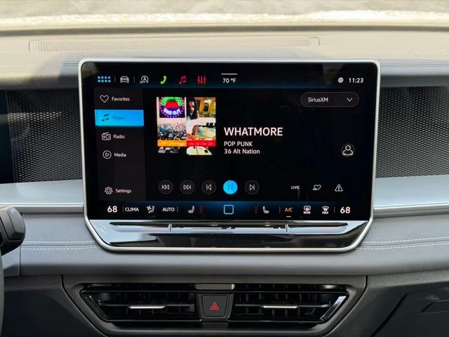 New 2026 White Volkswagen 2.0T SE image 11