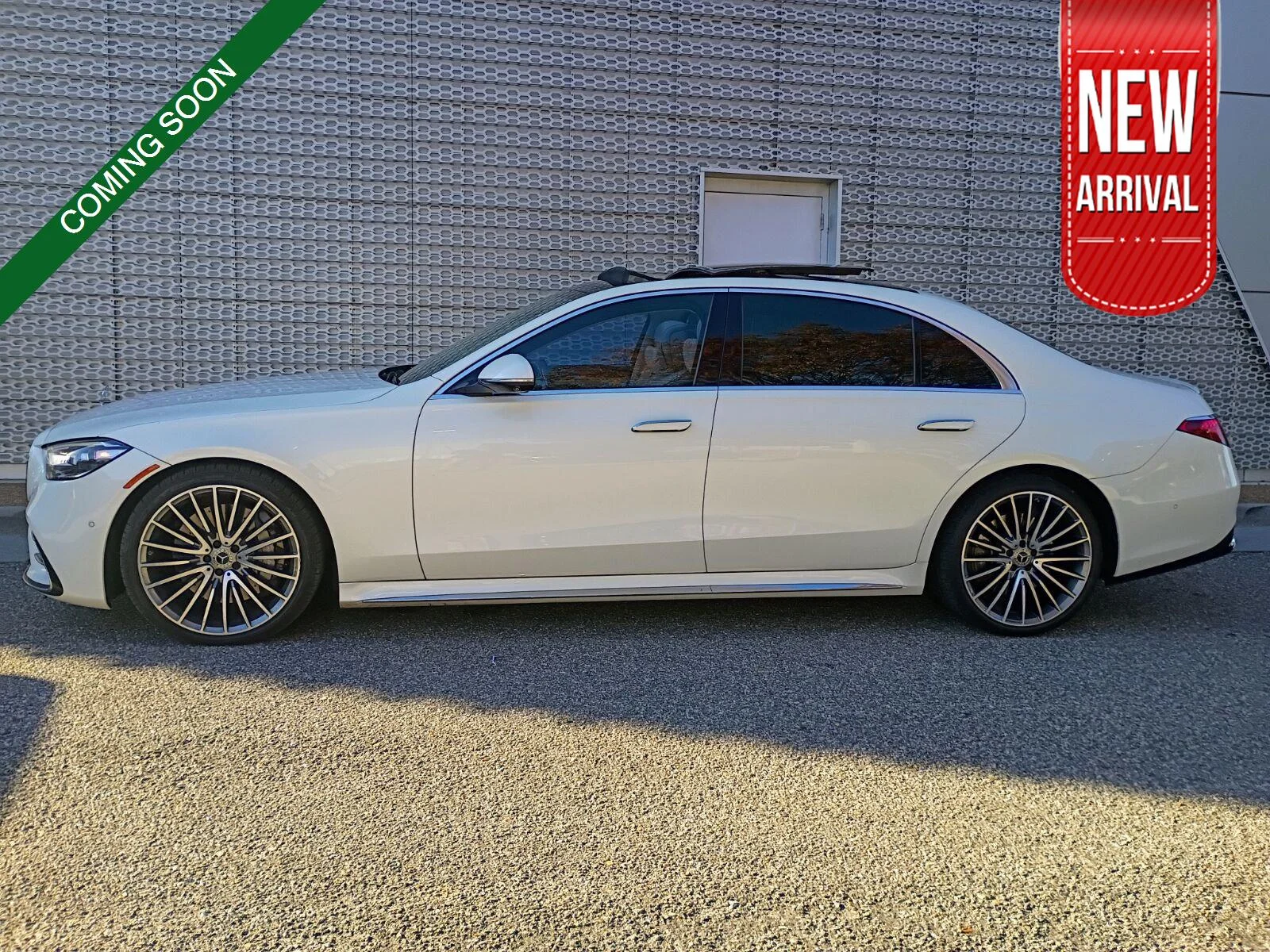 Used 2023 MANUFAKTUR exclusive diamond white bright MERCEDES-BENZ  image 1