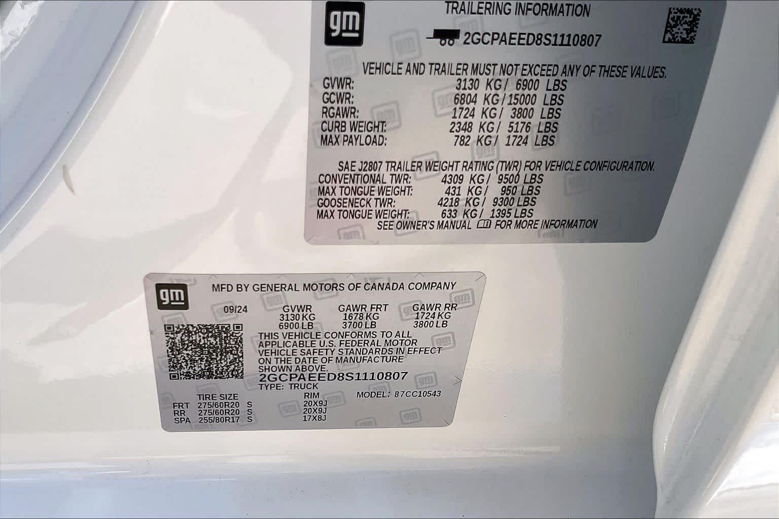 Certified Used 2025 Summit White Chevrolet LTZ image 35