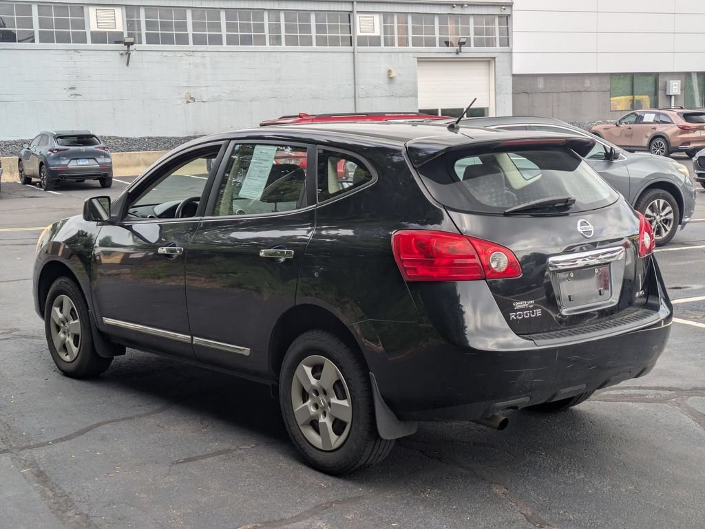 Used 2013 Black Nissan S image 4