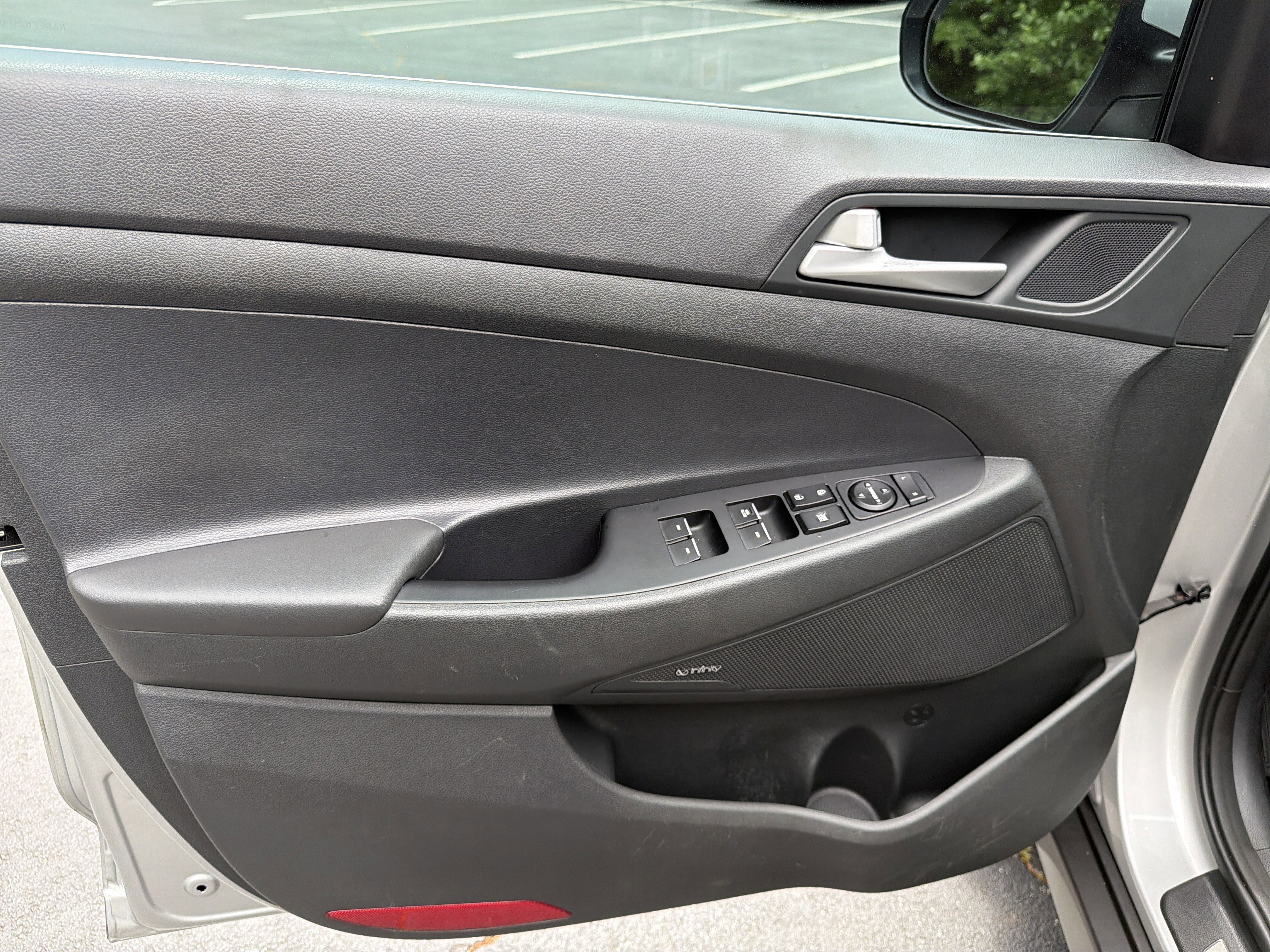 Used 2021 Stellar Silver Hyundai Ultimate image 12