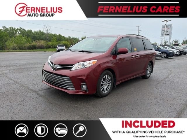 Used 2020 Red Toyota XLE image 3