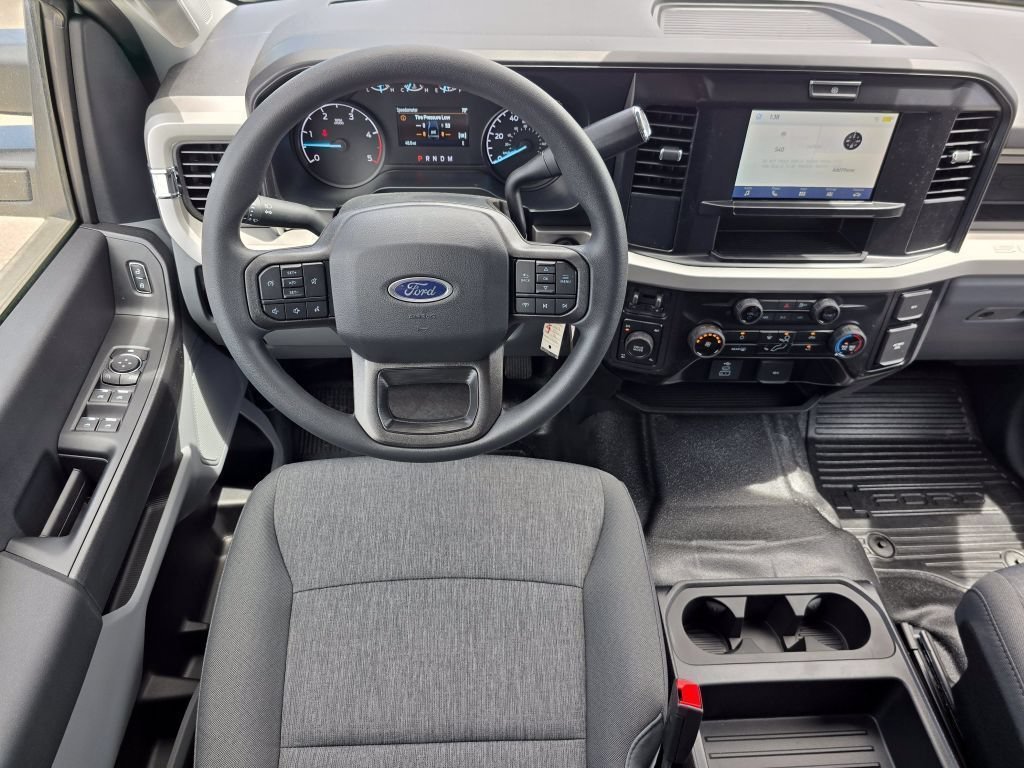 New 2026 Oxford White Ford XL image 32