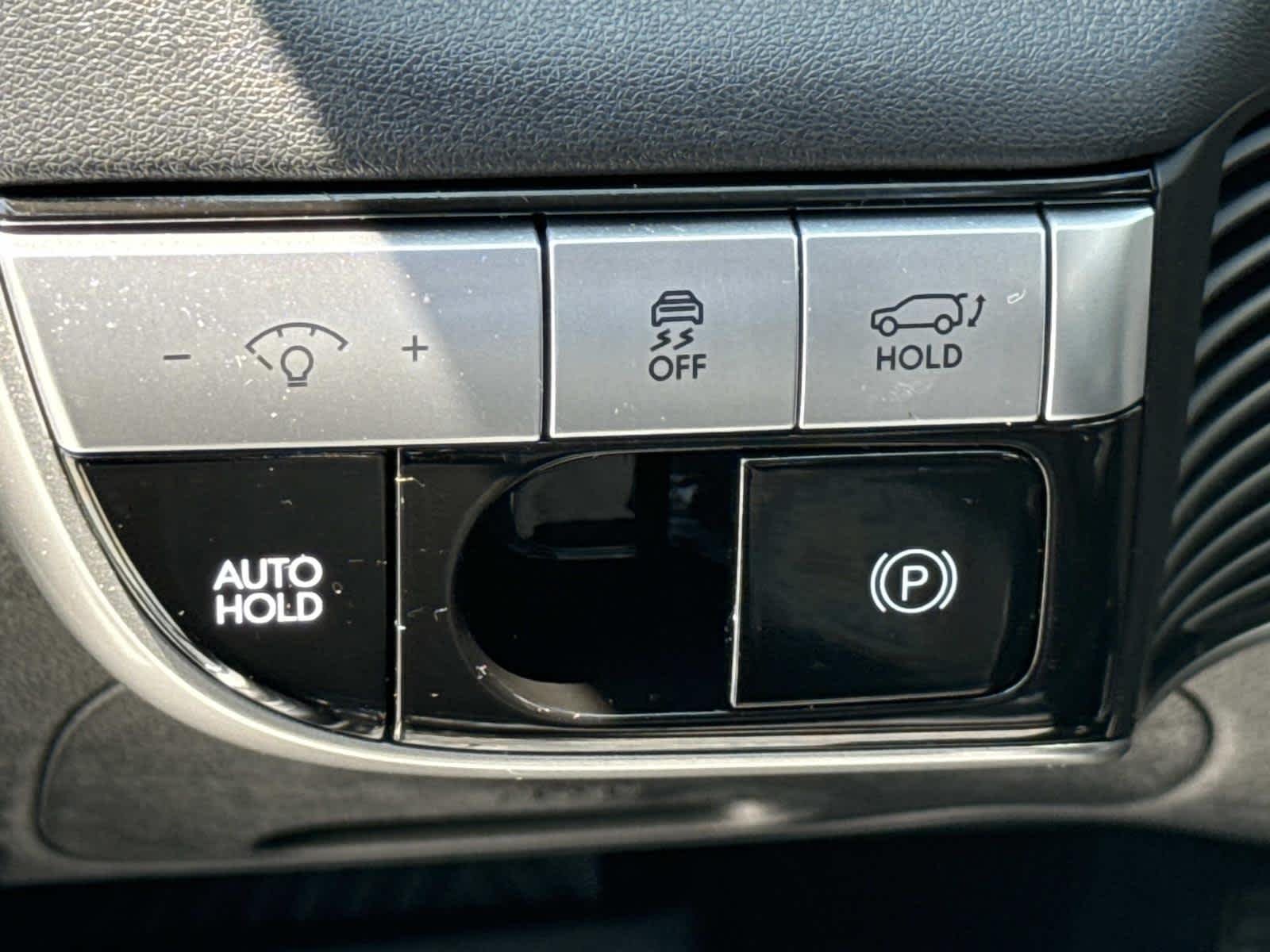 Used 2023 Digital Teal Hyundai Limited image 28