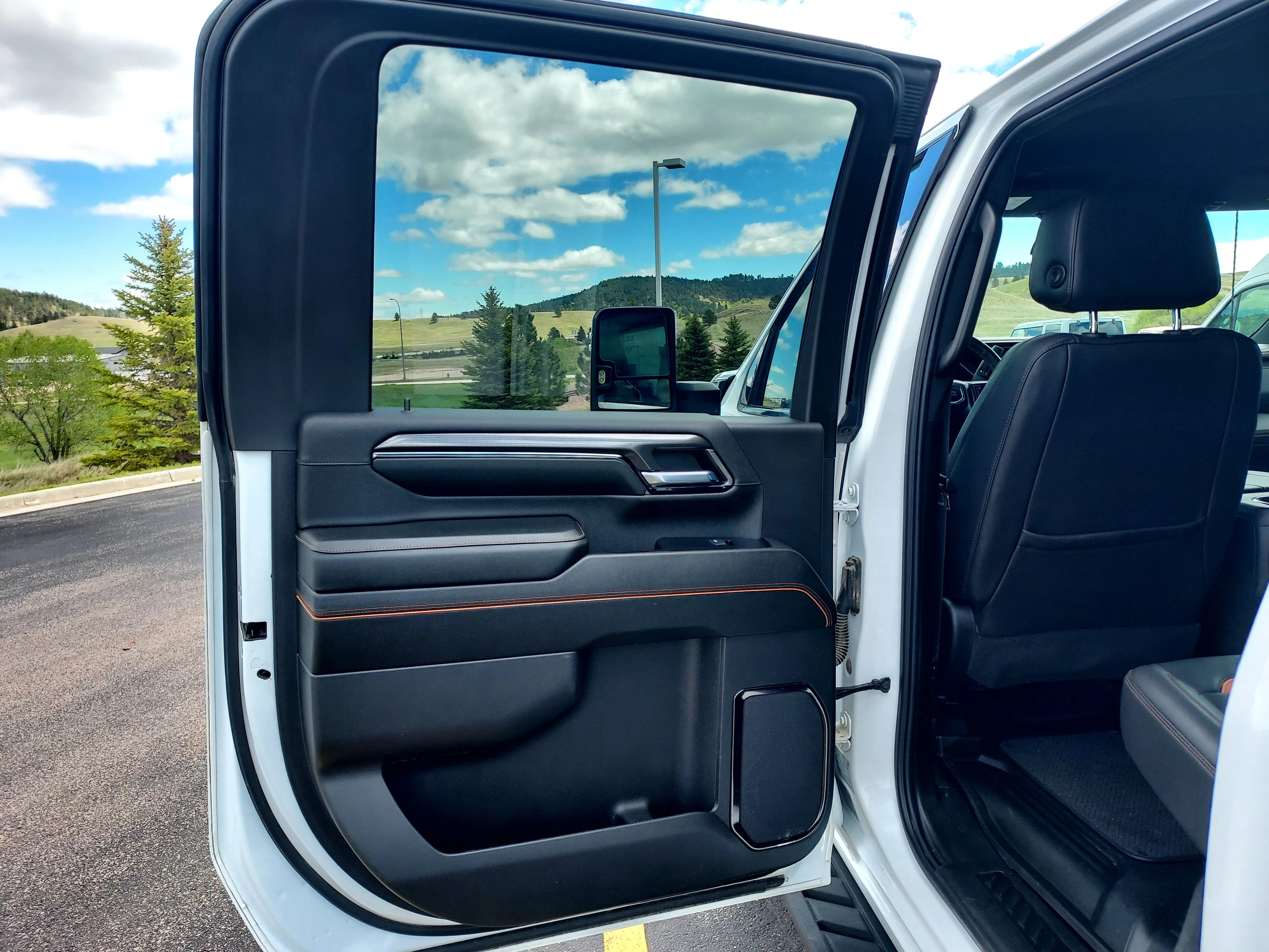 Used 2024 Summit White GMC AT4 image 16