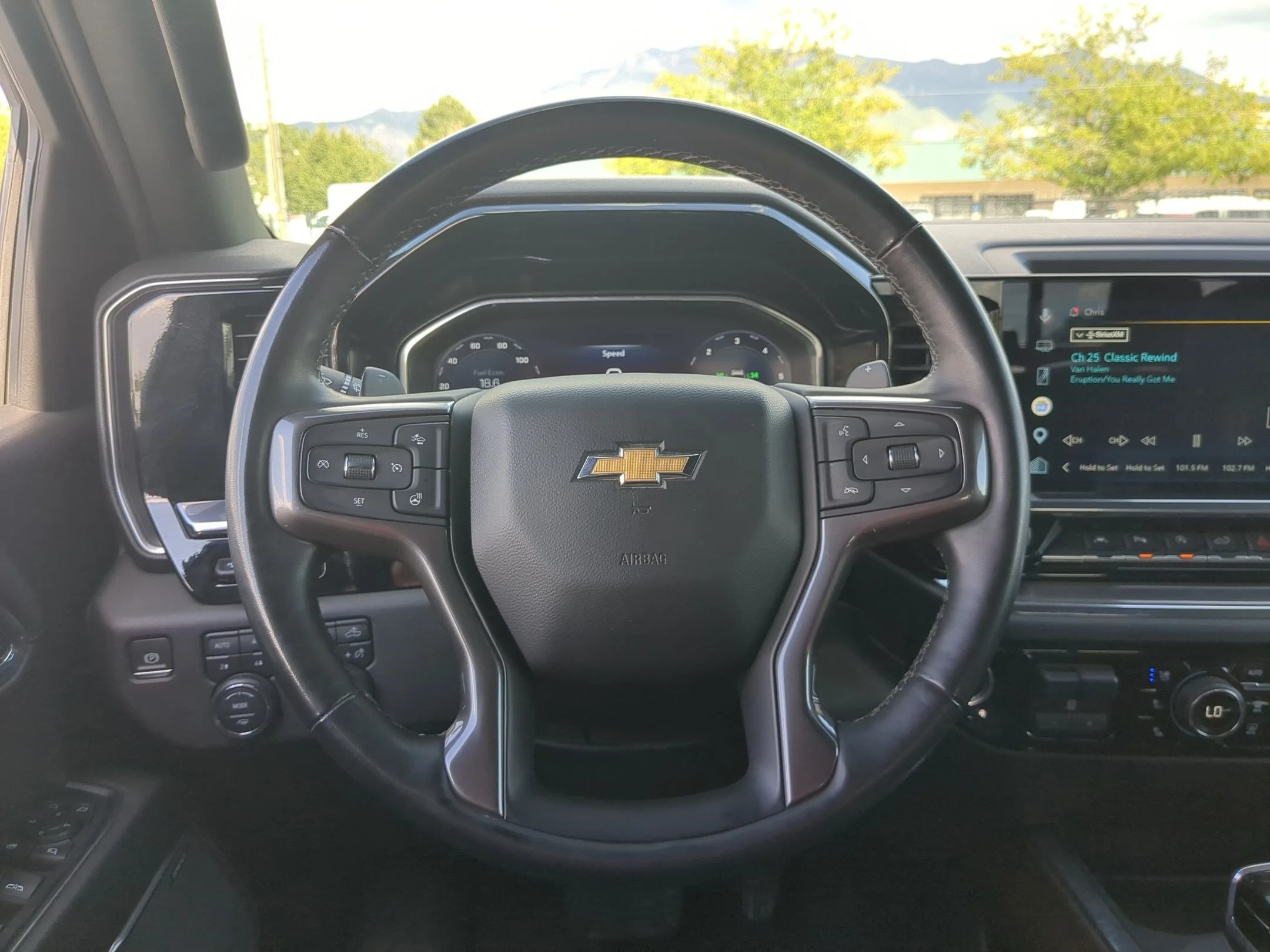 Used 2023 Iridescent Pearl Tricoat Chevrolet High Country image 16