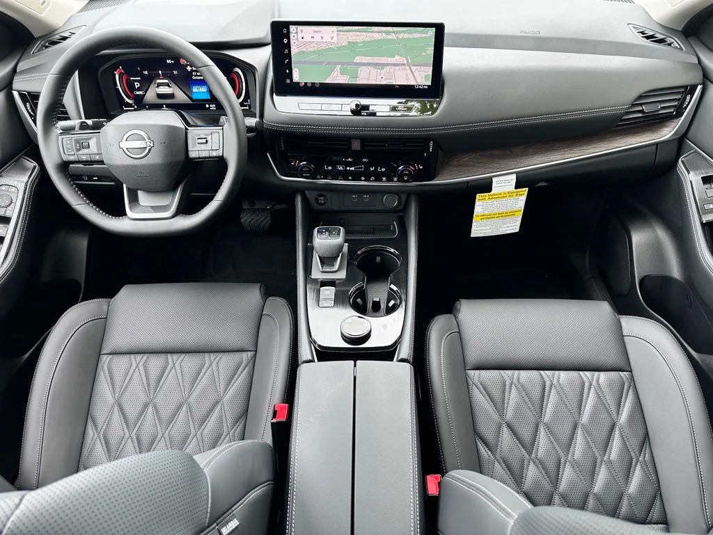 New 2026 Super Black Nissan Platinum image 22