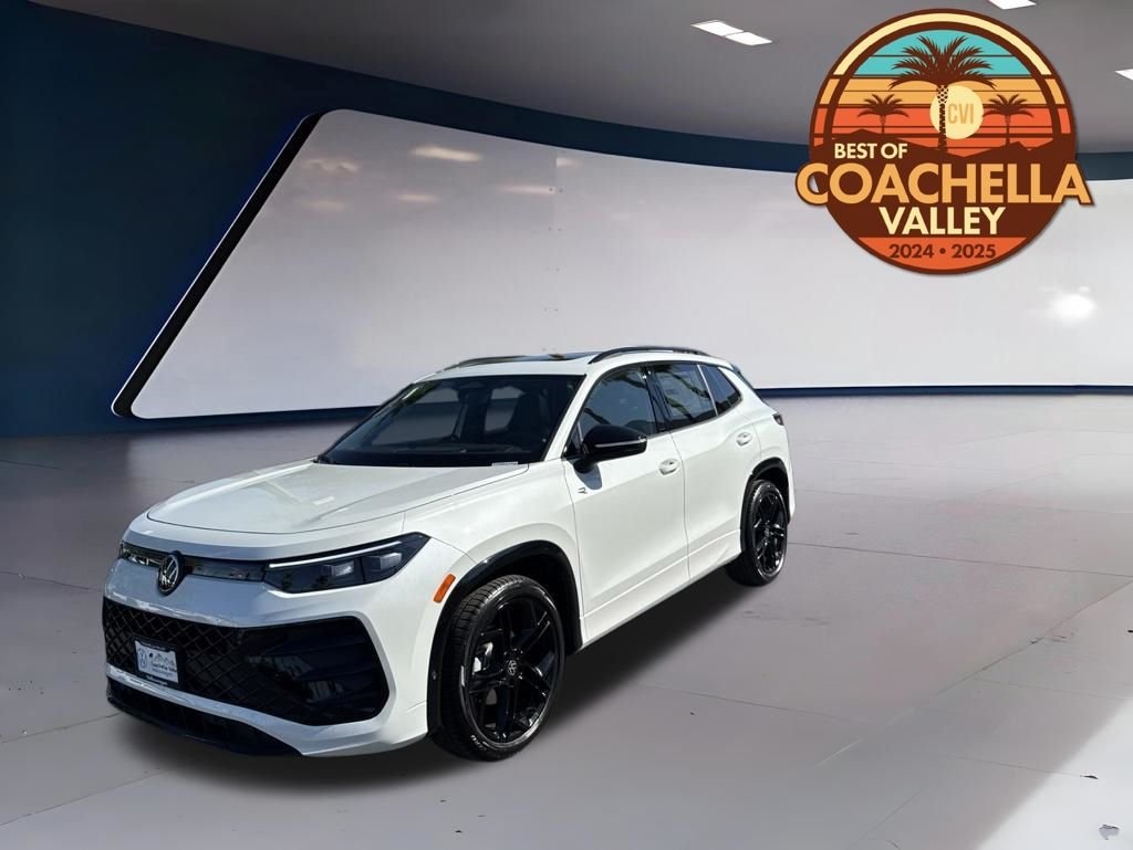 2026 Volkswagen Tiguan 2.0T SE R-Line Black's photo